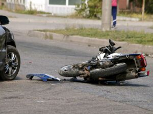 Massachusetts Crash Report: Motorcyclist killed in crash in Revere